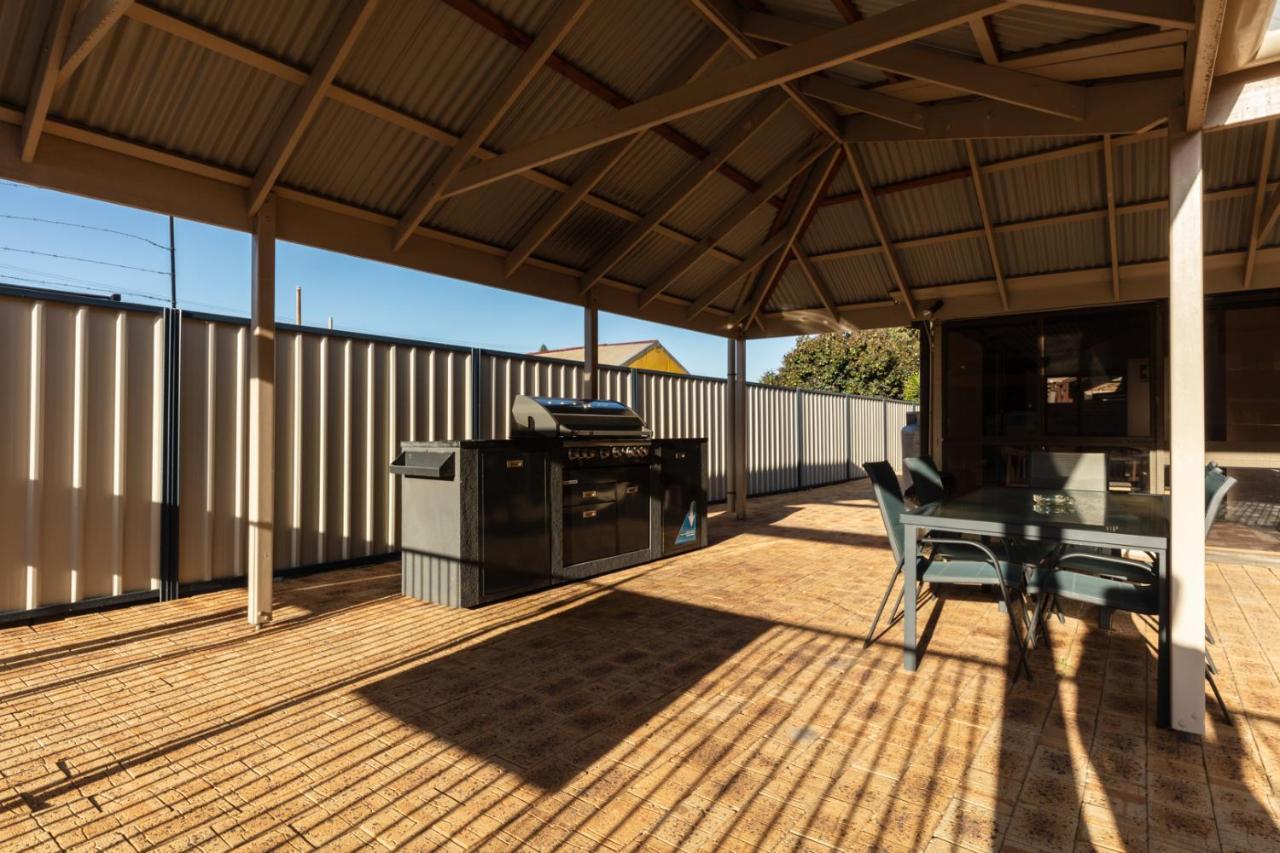 Sails Geraldton Accommodation Eksteriør bilde